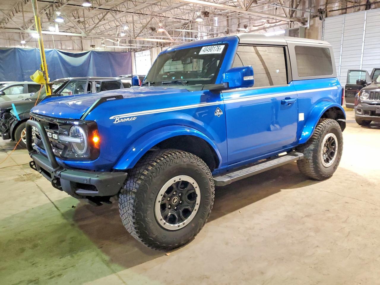 Salvage Ford Bronco Image