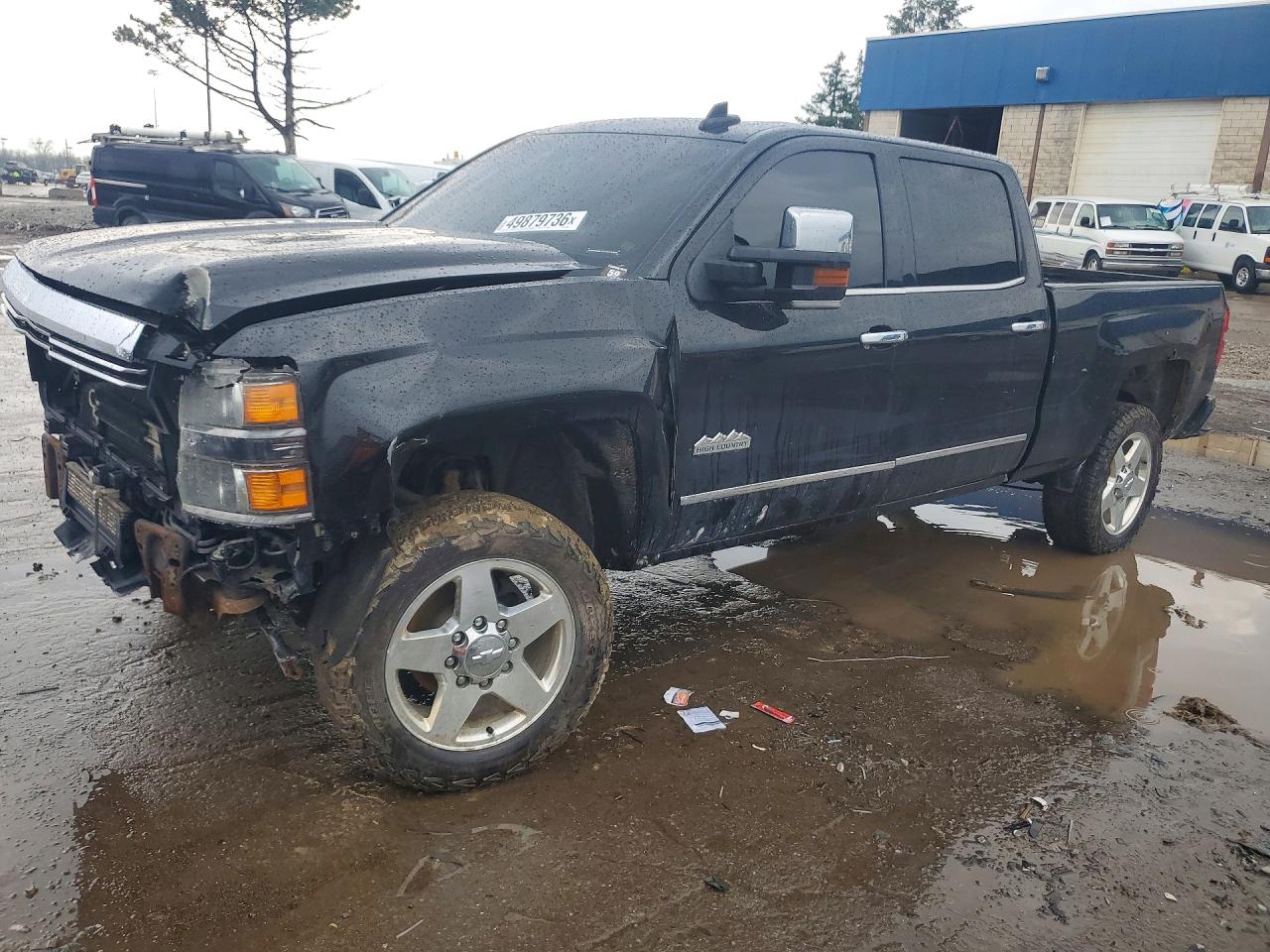 Salvage Chevrolet Silverado Image
