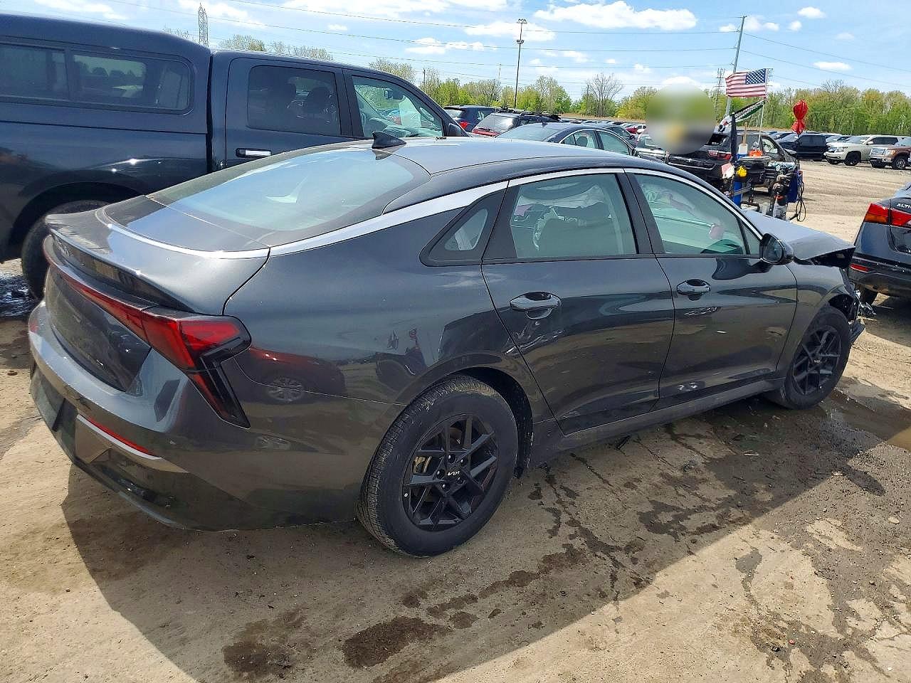 Kia K5 Lxs