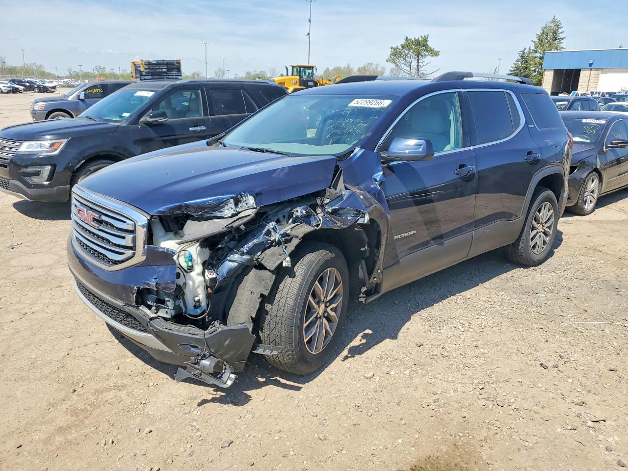 Salvage GMC Acadia Image
