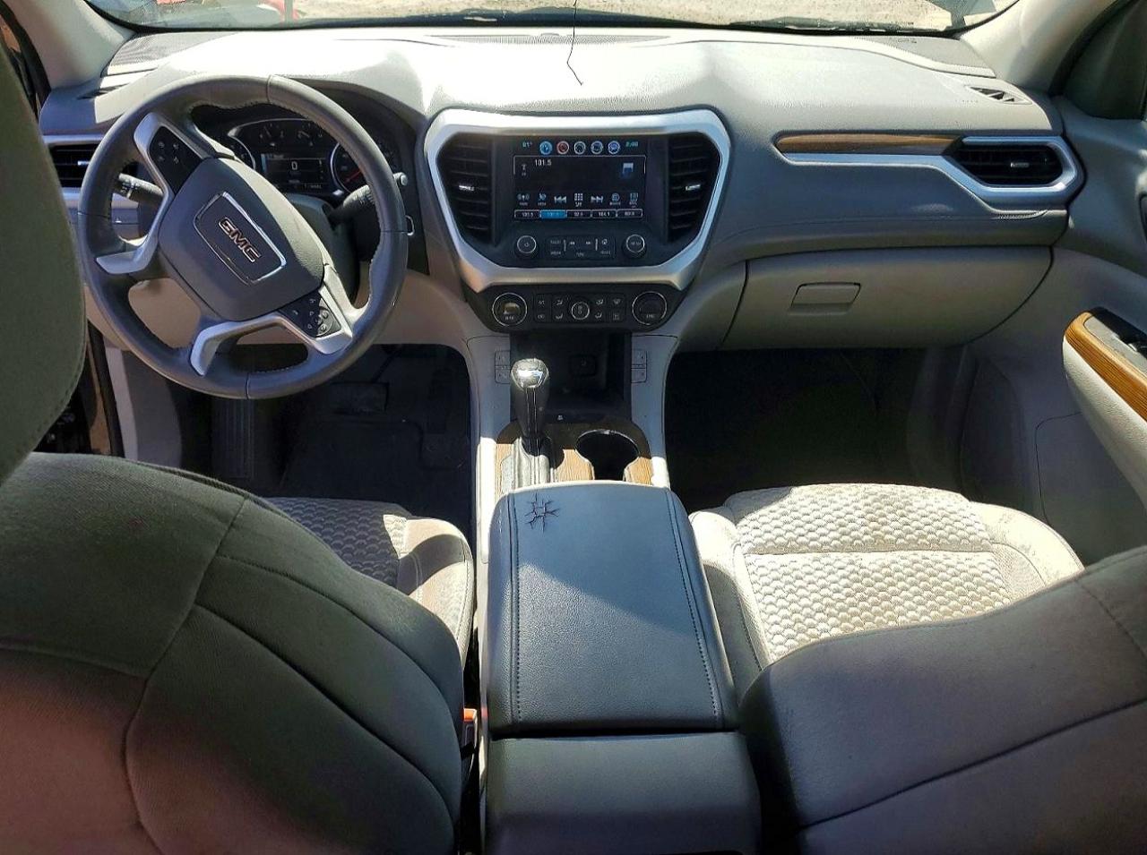 GMC Acadia Sle