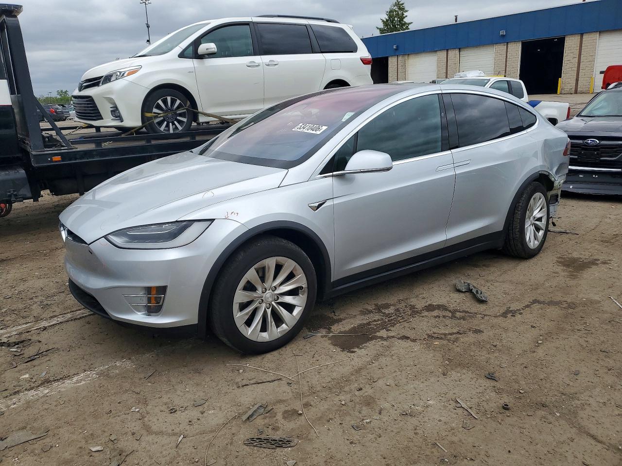 Salvage Tesla Model X Image