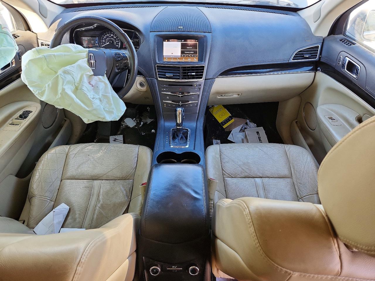 Lincoln MKT