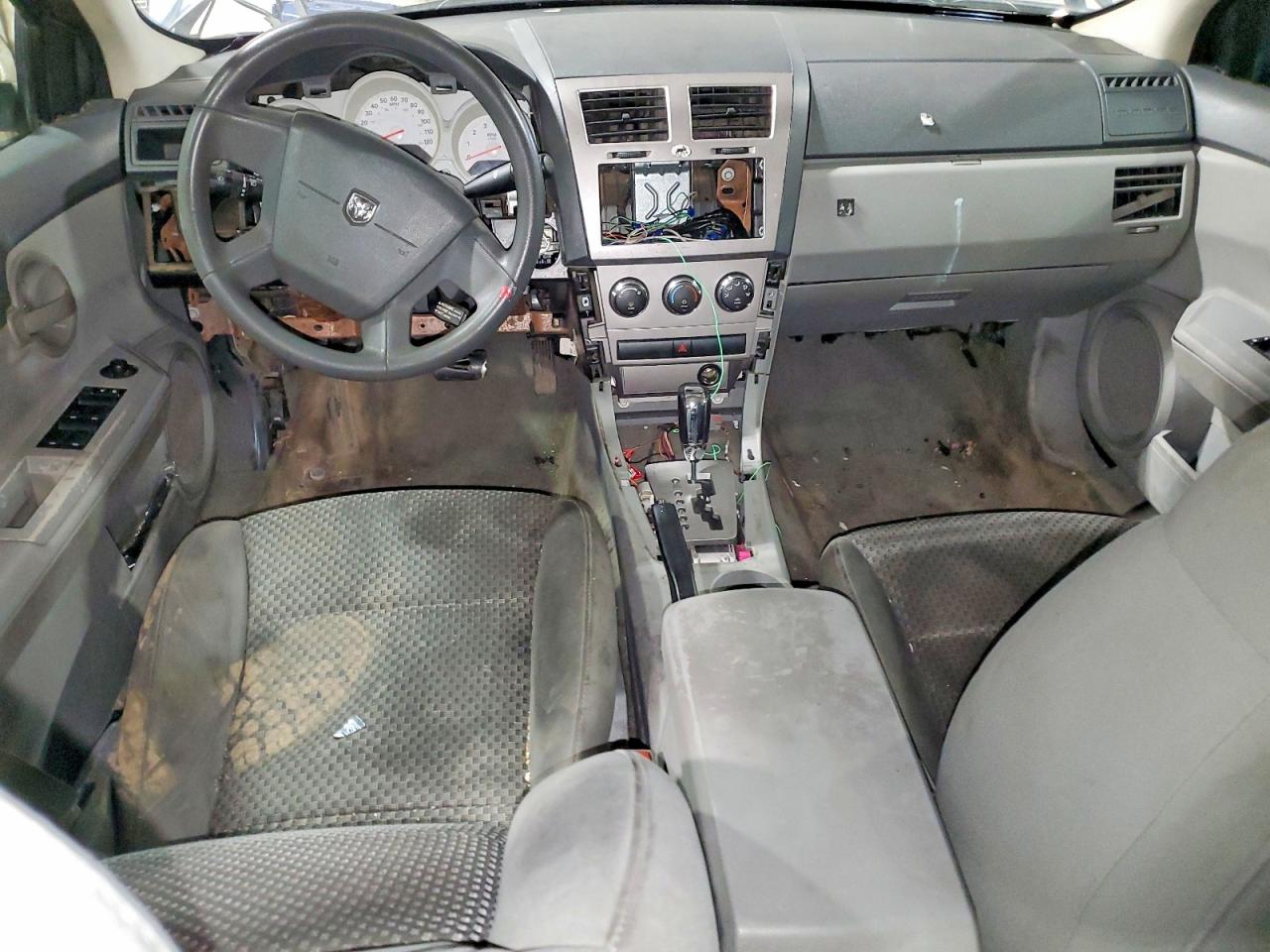 Dodge Avenger Se