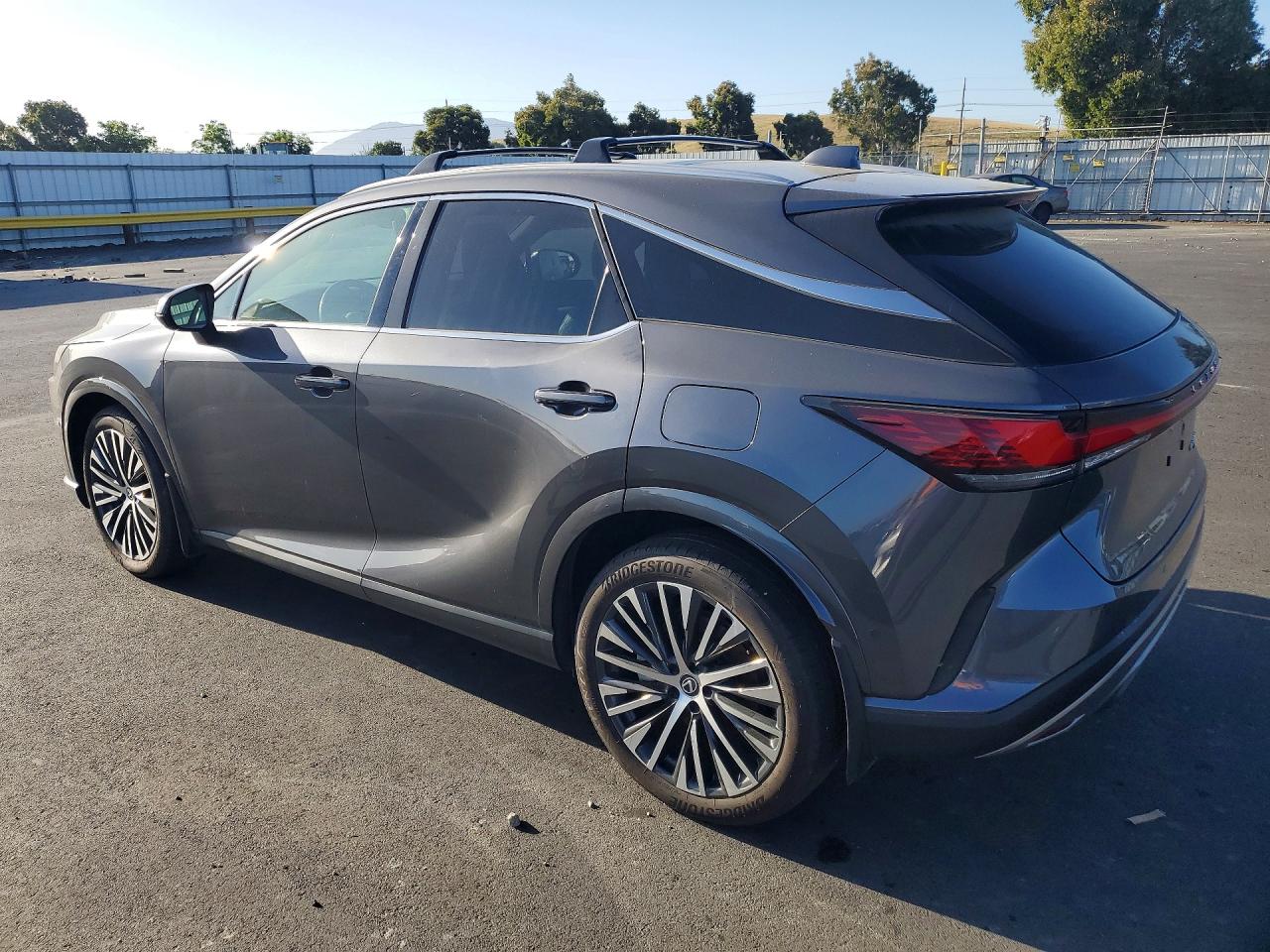 Lexus RX Premium+