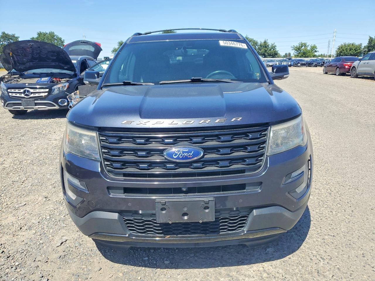 Ford Explorer Sport