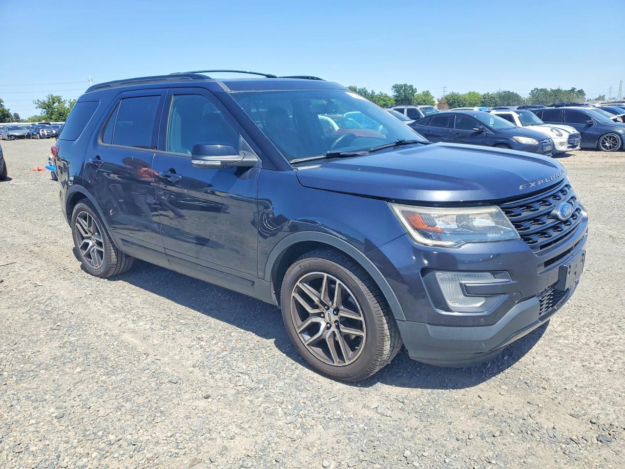 Ford Explorer Sport