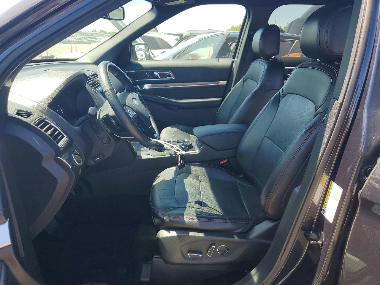 Ford Explorer Sport