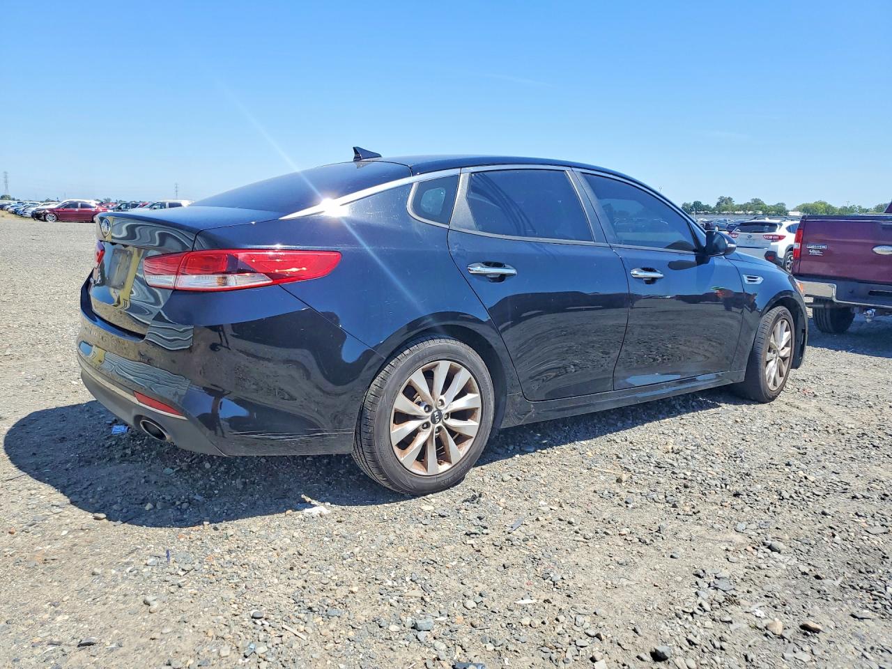 Kia Optima Lx