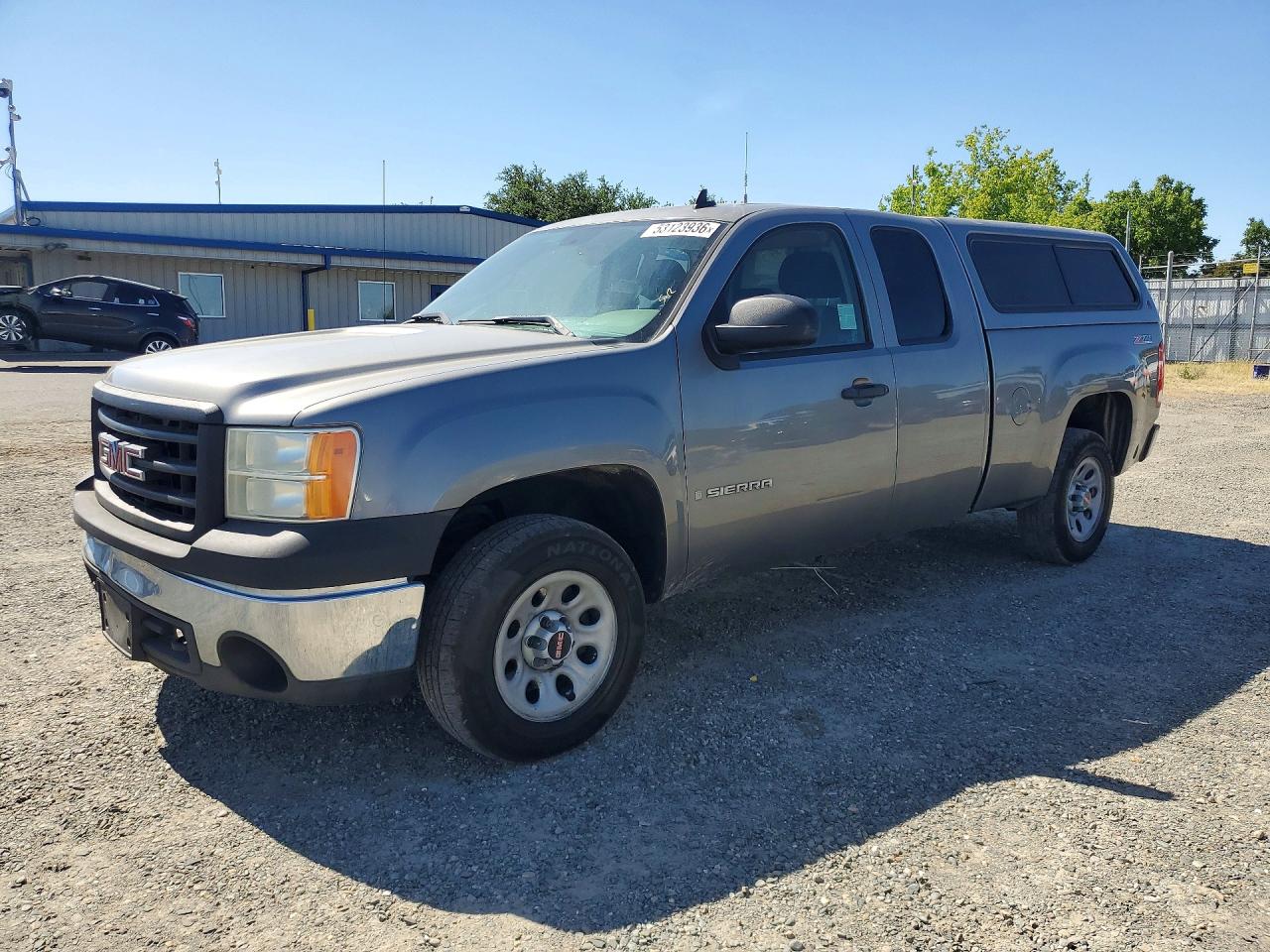 Salvage GMC Sierra Image
