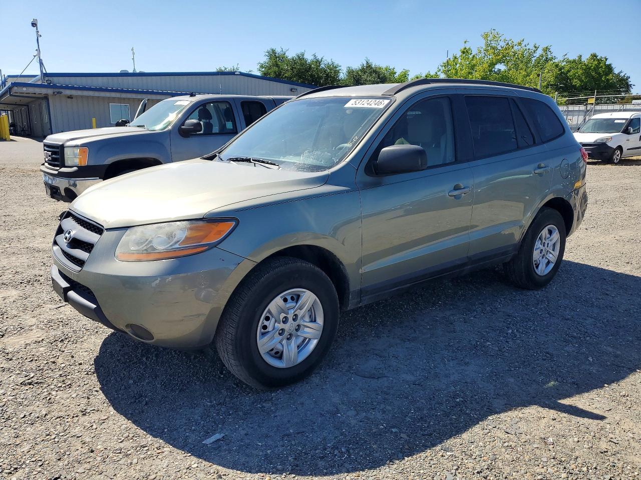 Salvage Hyundai SANTA FE Image
