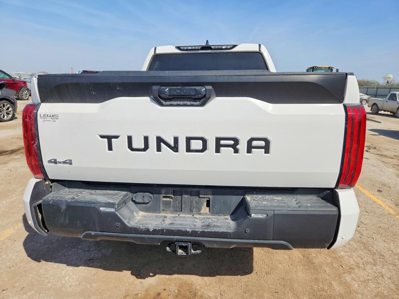 Toyota Tundra Sr5