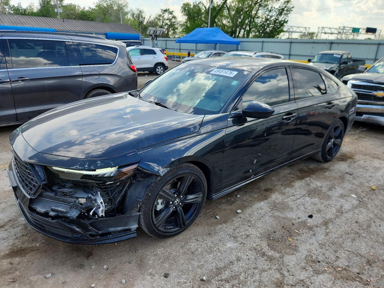 Salvage Honda Accord Image