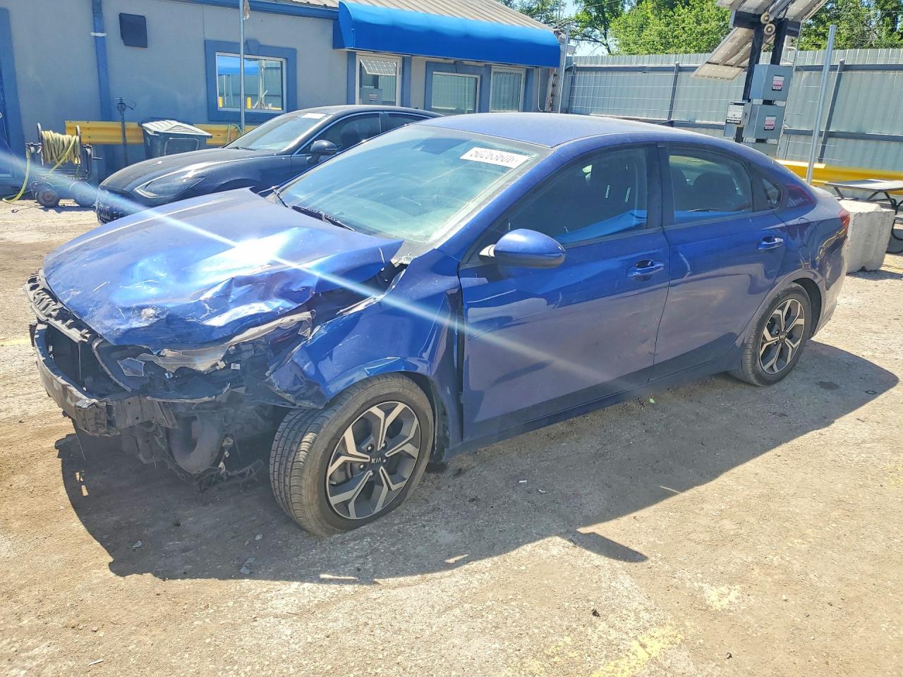 Salvage Kia Forte Image