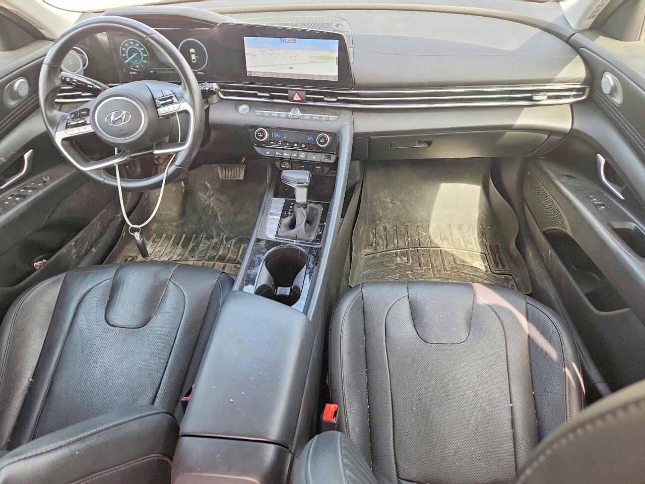 Hyundai ELANTRA Limited
