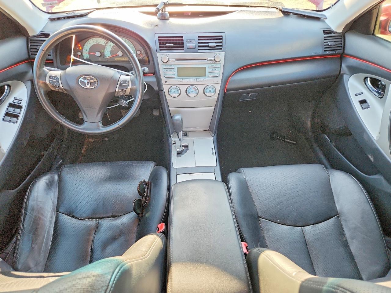 Toyota Camry Se V6