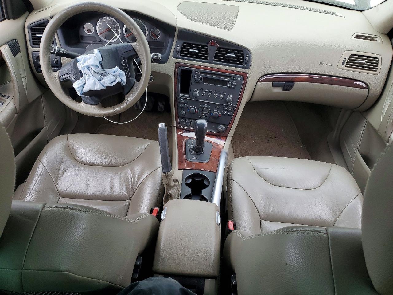 Volvo XC70