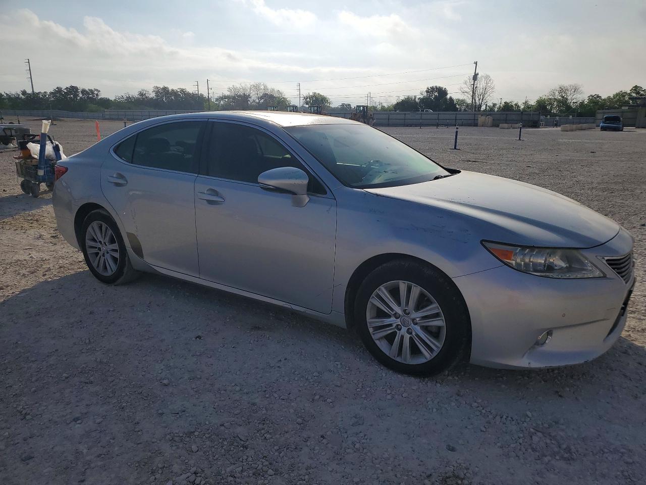 Lexus Es Base