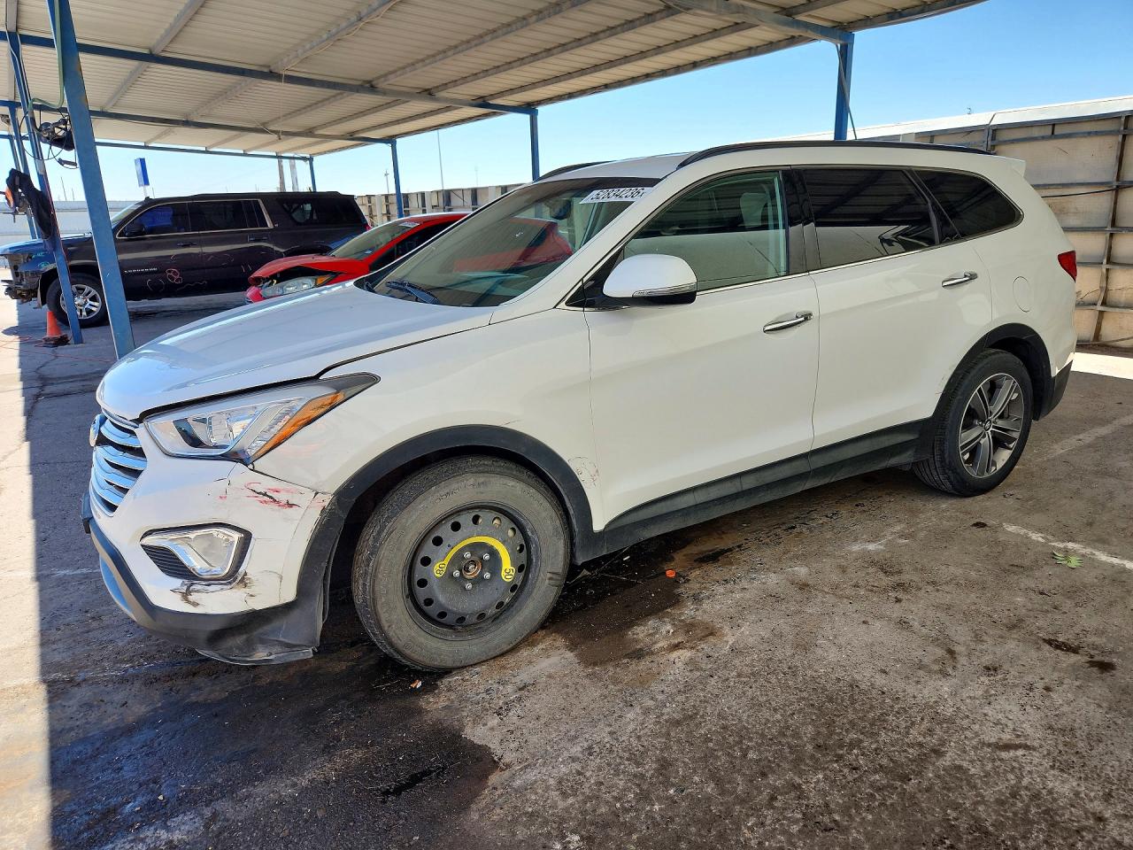 Salvage Hyundai SANTA FE Image