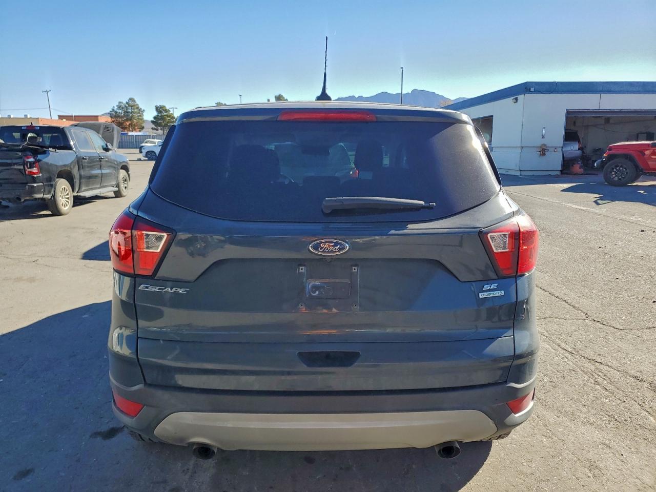 Ford Escape Se