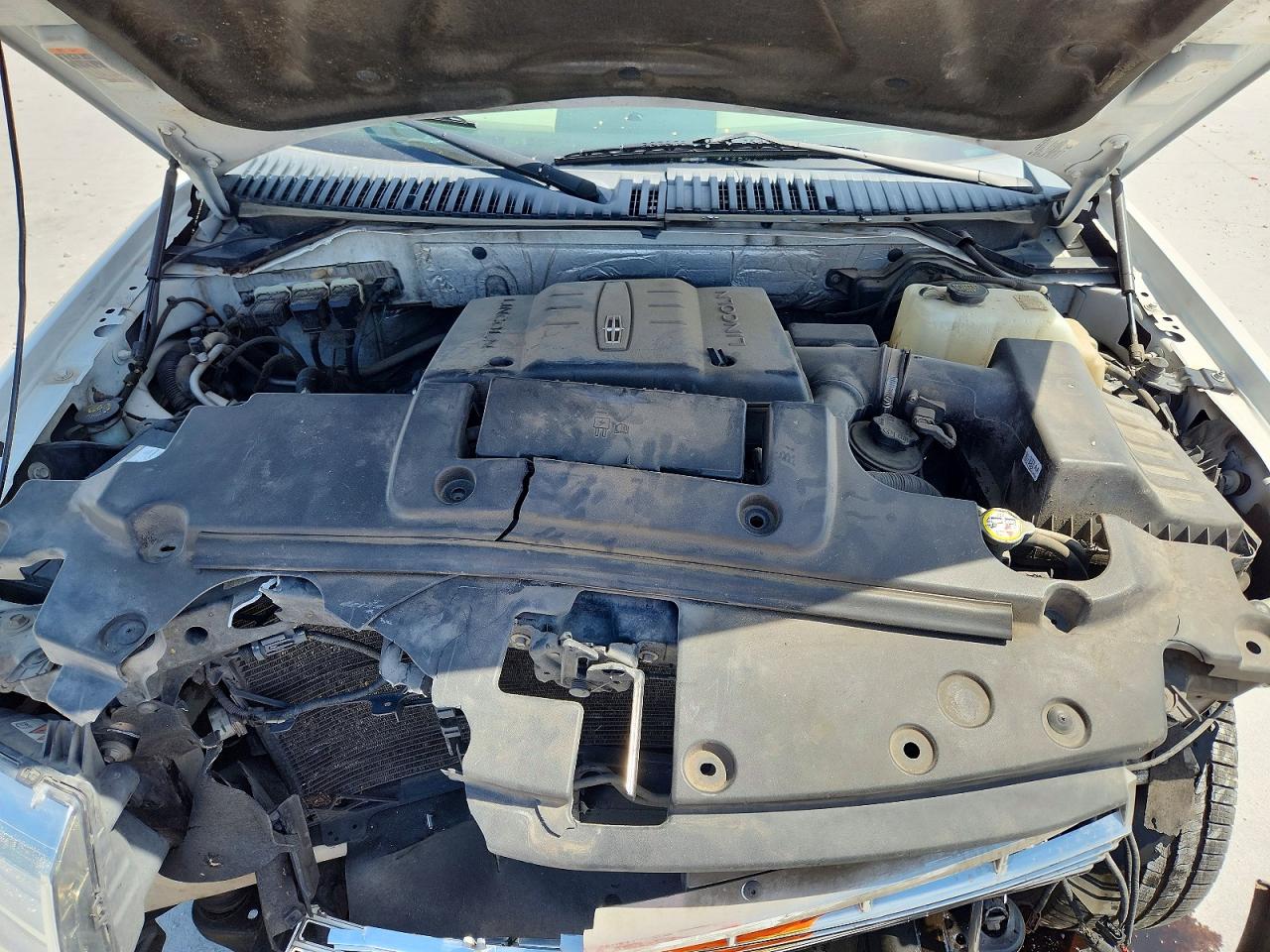 Lincoln Navigator L