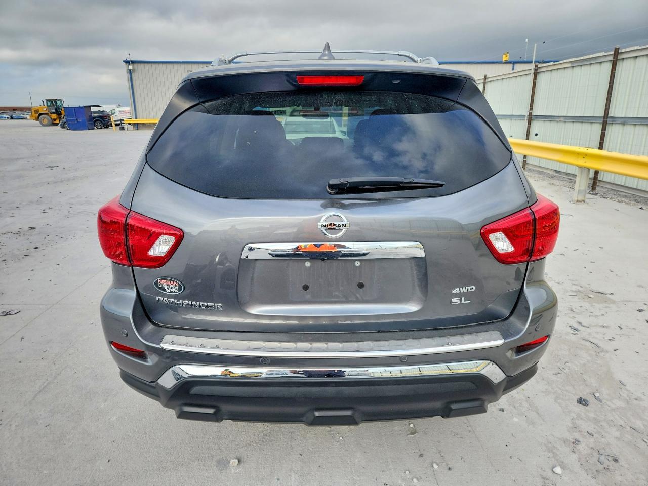 Nissan Pathfinder Sl