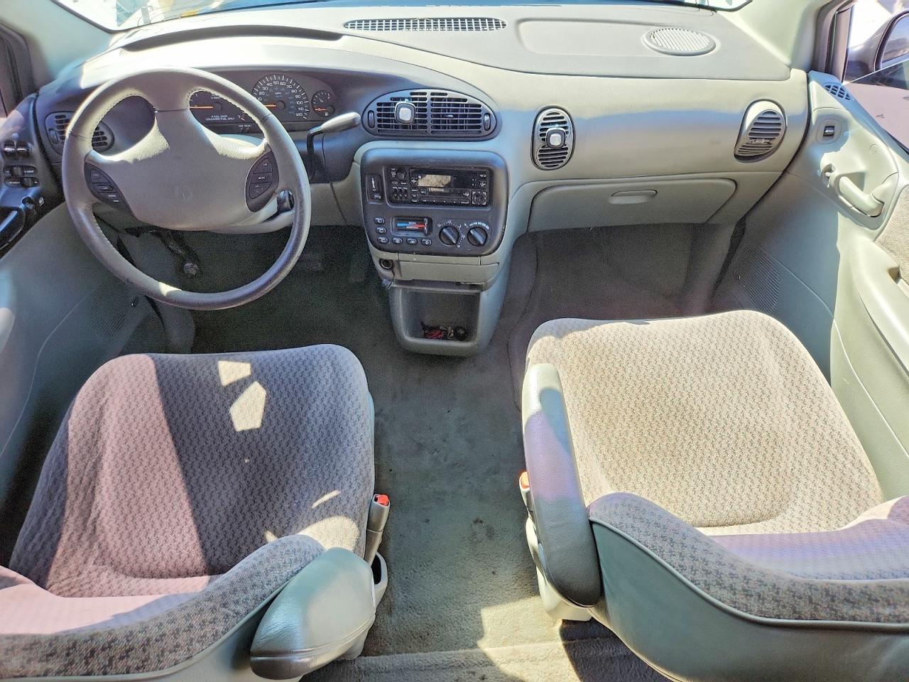 Dodge Caravan Se