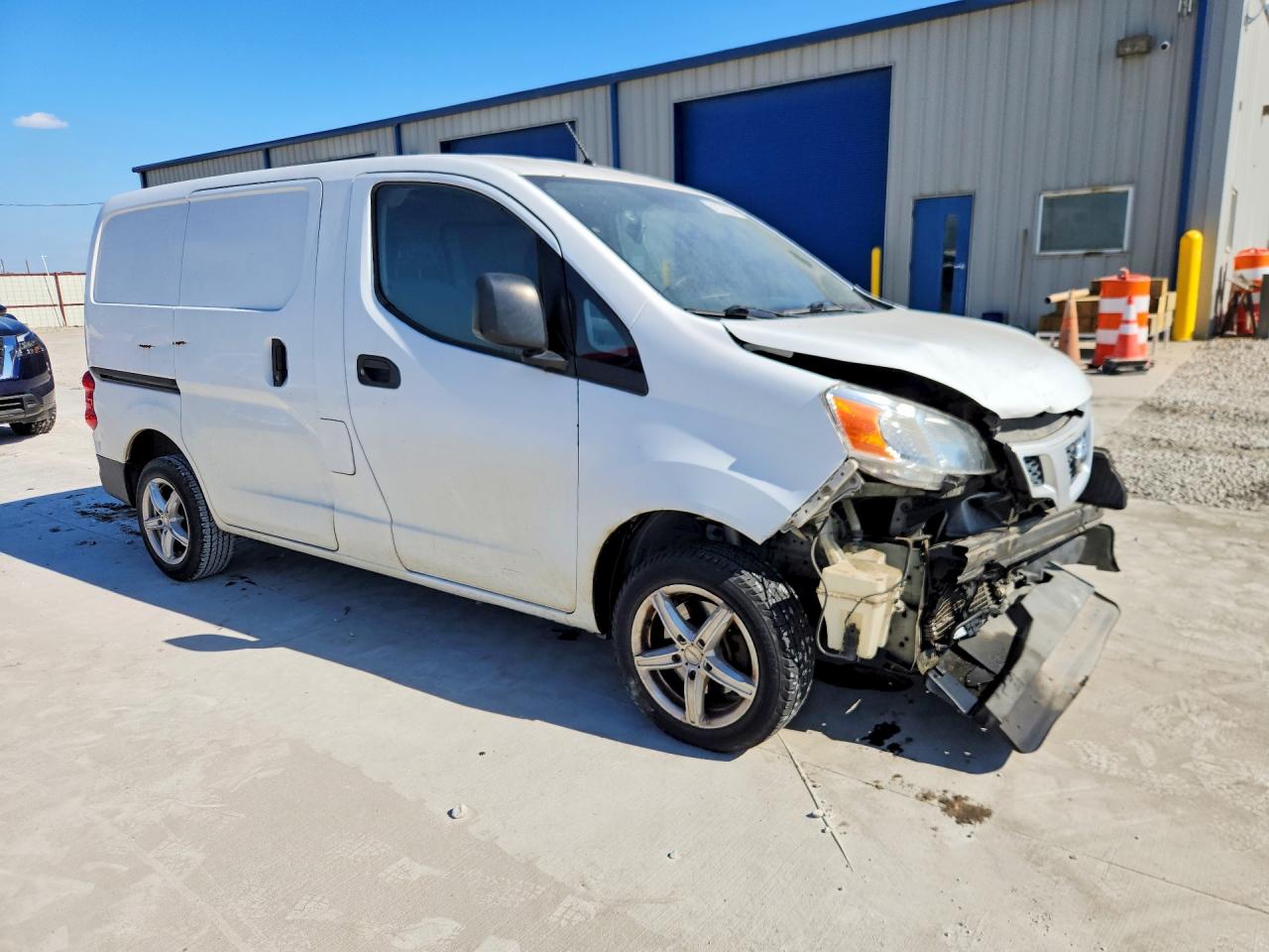 Nissan Nv S