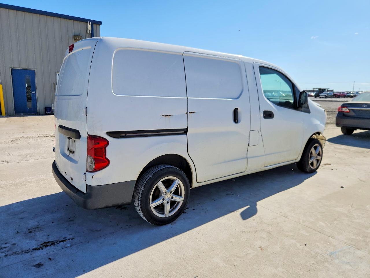 Nissan Nv S