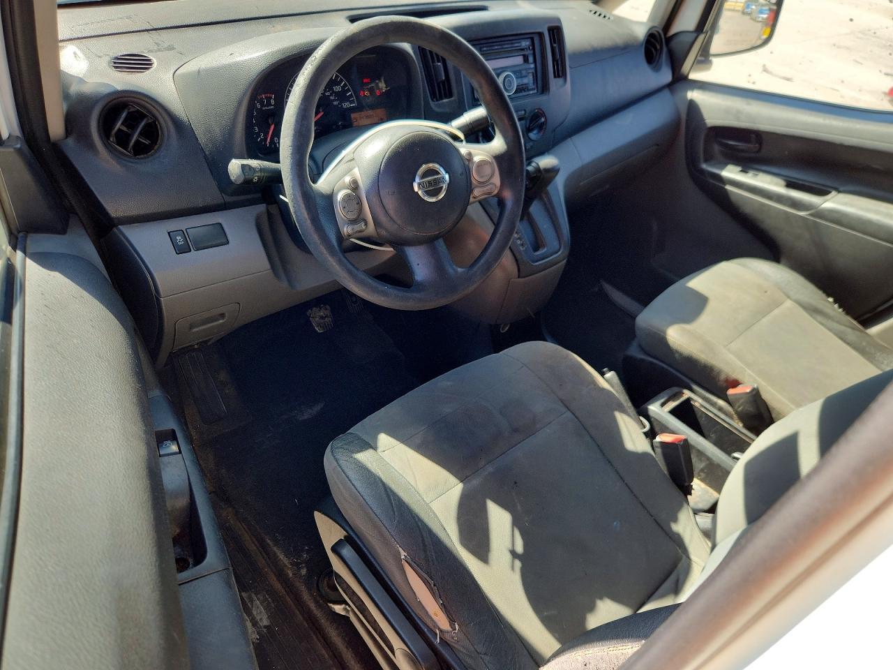 Nissan Nv S