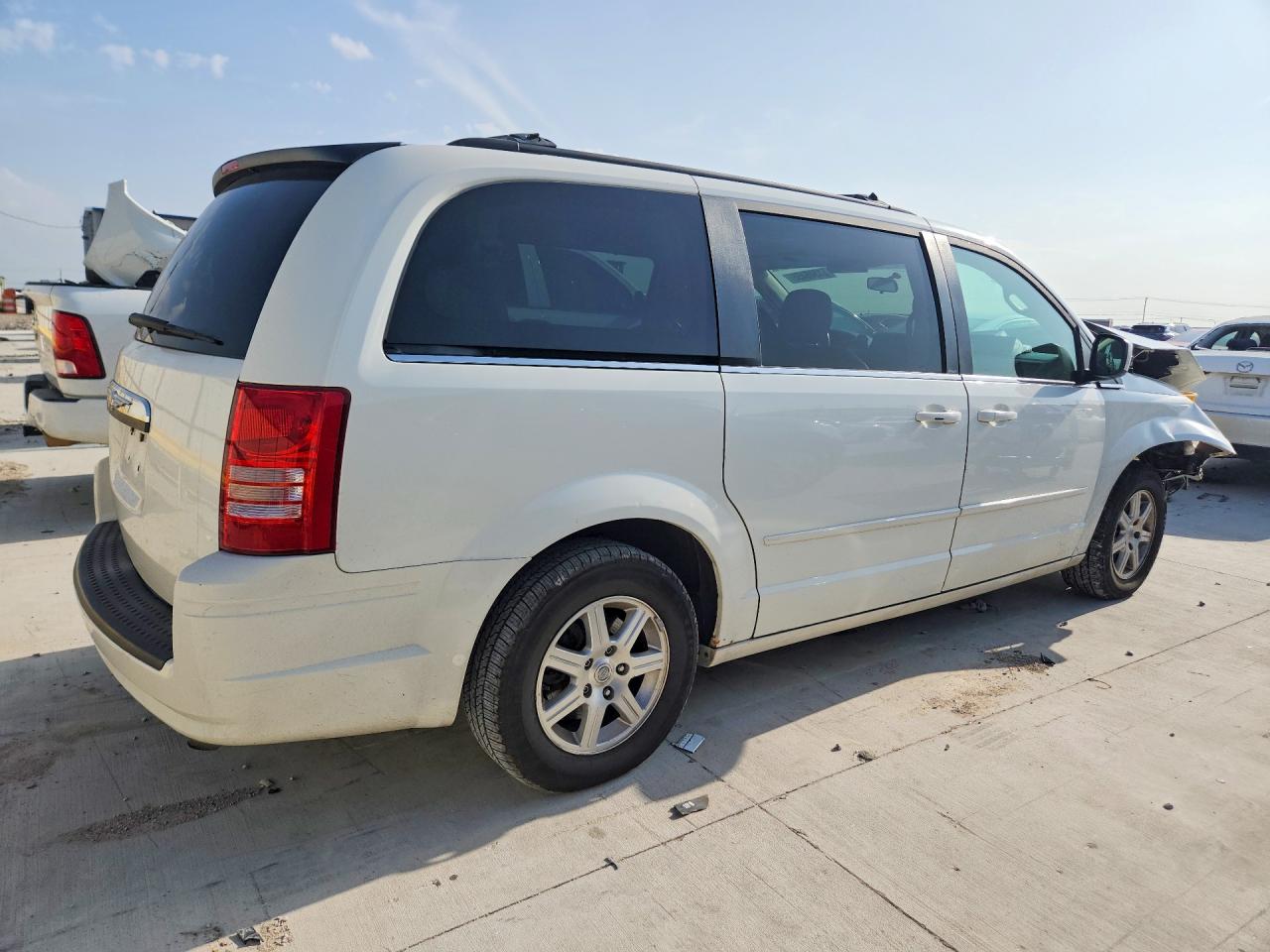 Chrysler Minivan Touring