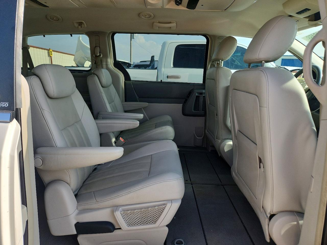 Chrysler Minivan Touring