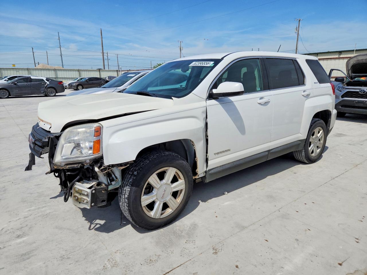 Salvage GMC Terrain Image