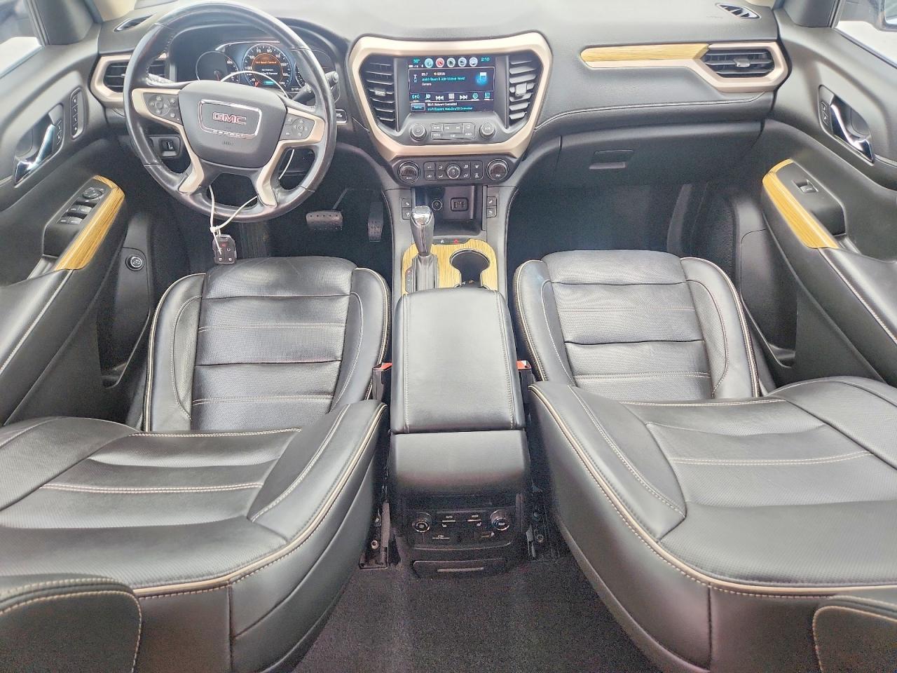 GMC Acadia Denali