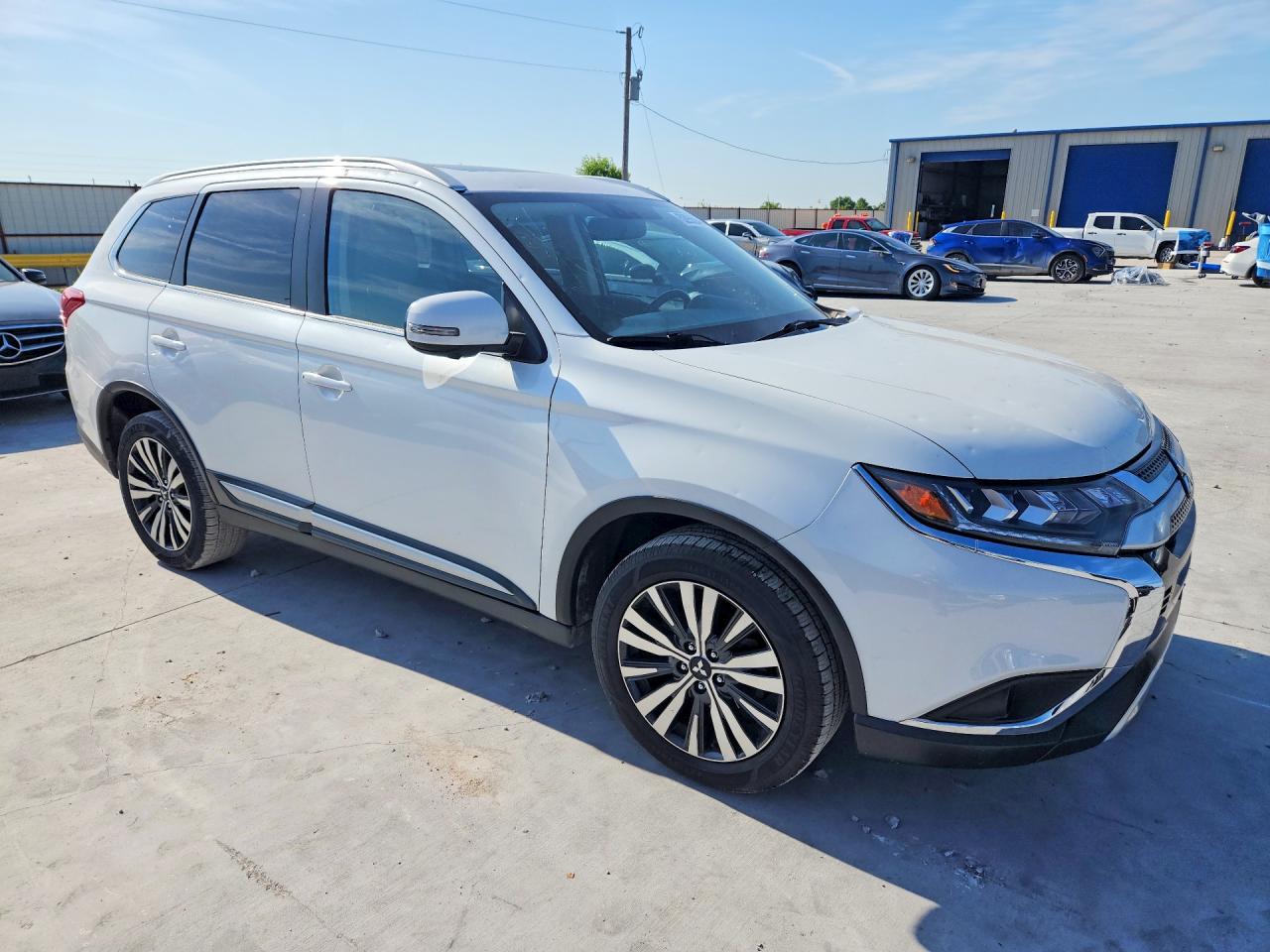 Mitsubishi Outlander Se