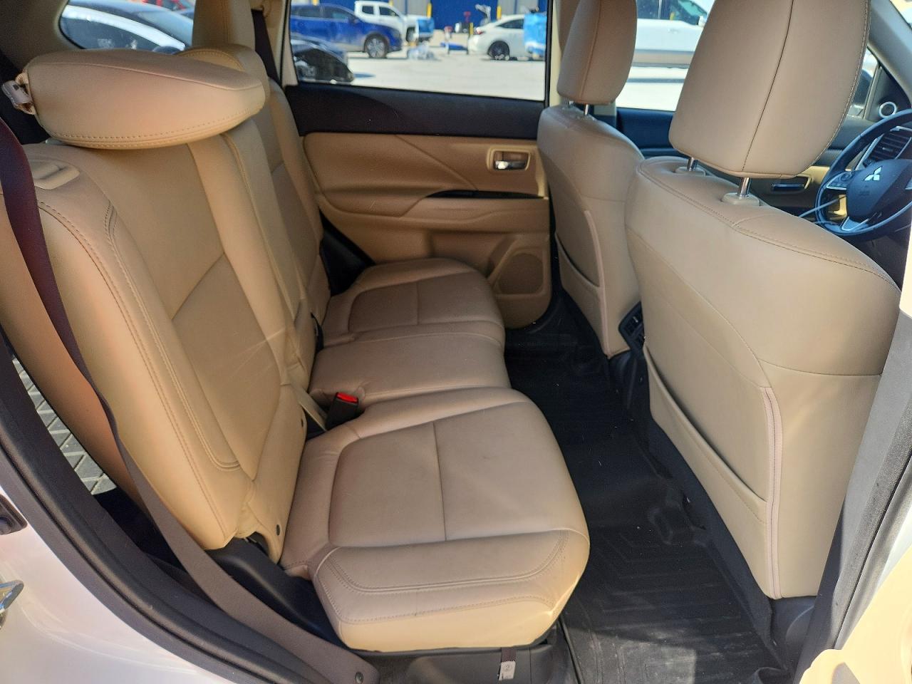 Mitsubishi Outlander Se