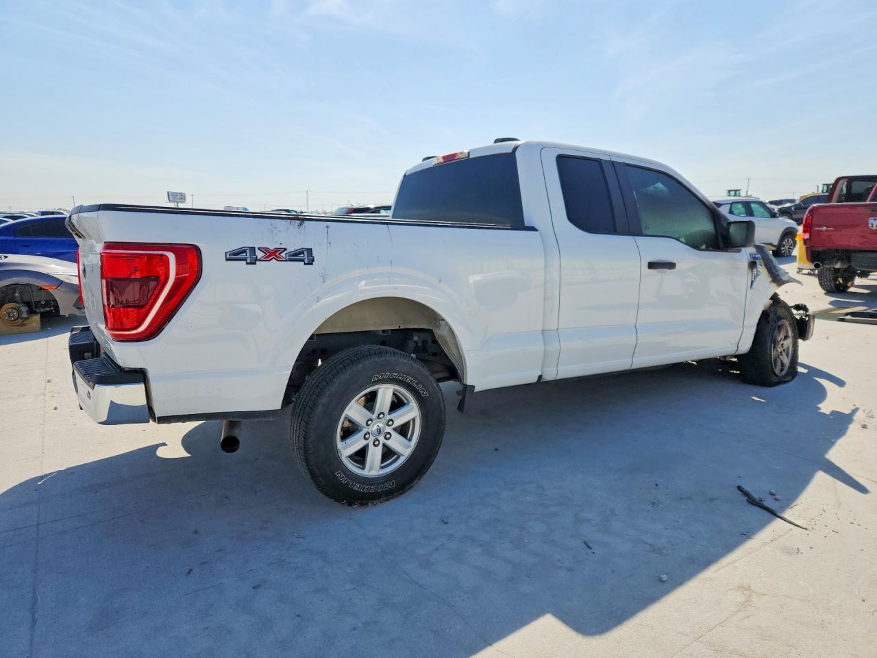 Ford F-150 Super Cab