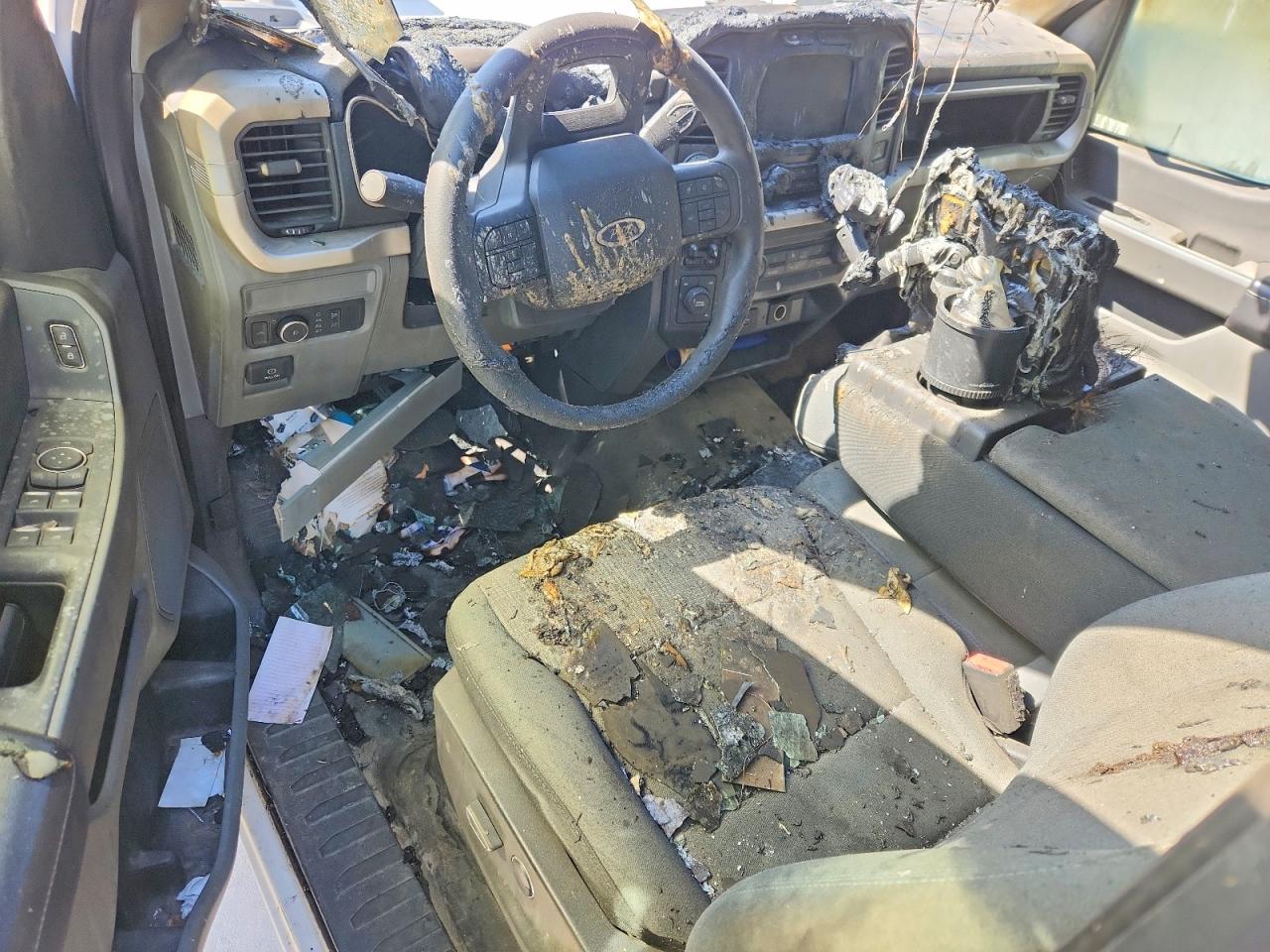Ford F-150 Super Cab