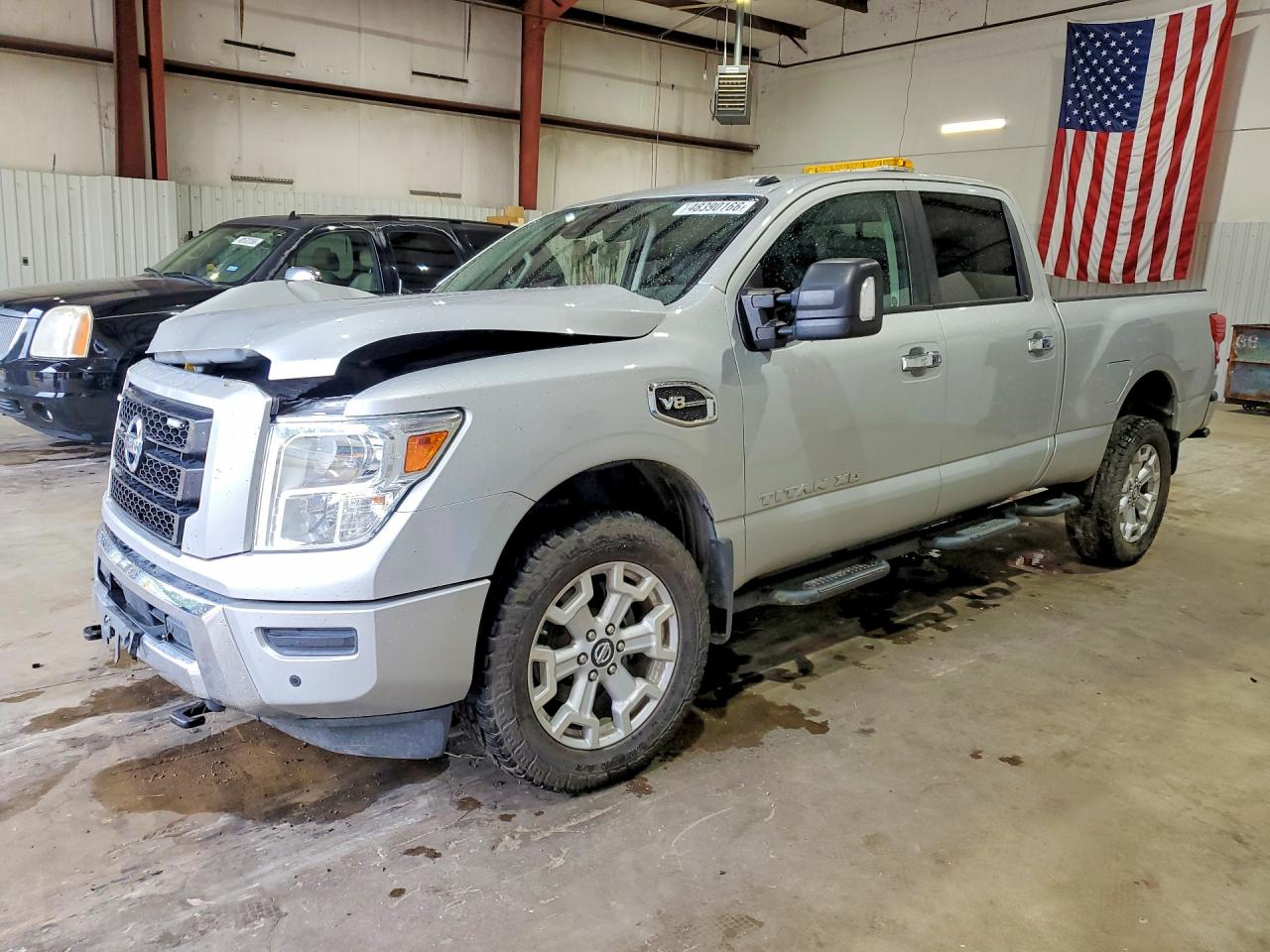 Salvage Nissan Titan Image