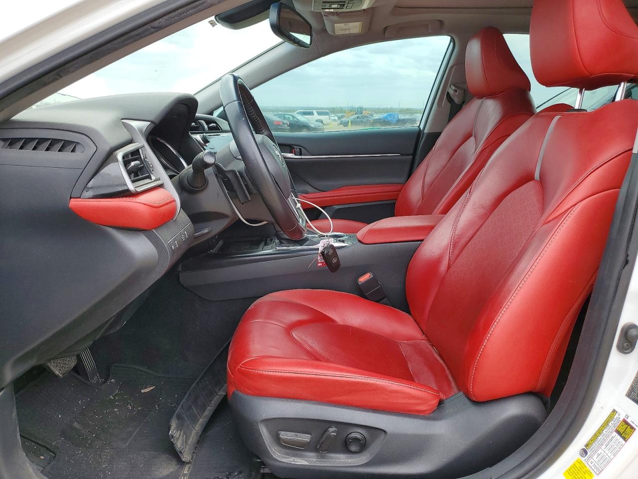 Toyota Camry Xse