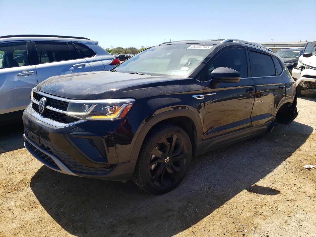 Salvage Volkswagen Taos Image