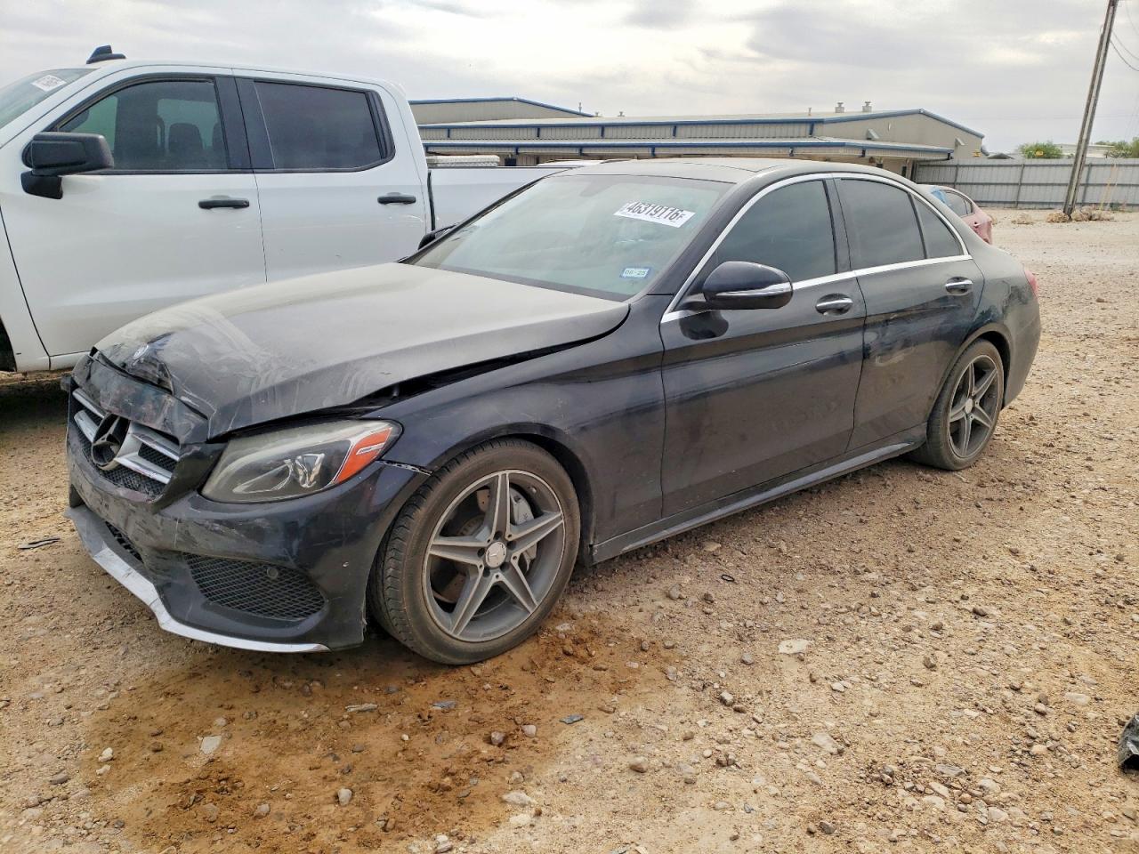 Salvage Mercedes-Benz C-Class Image