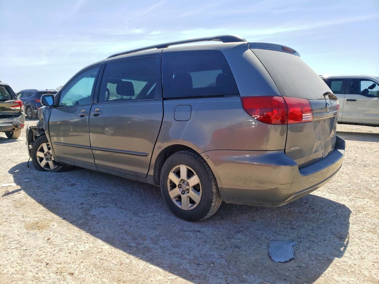 Toyota Sienna Xle 7 Passenger