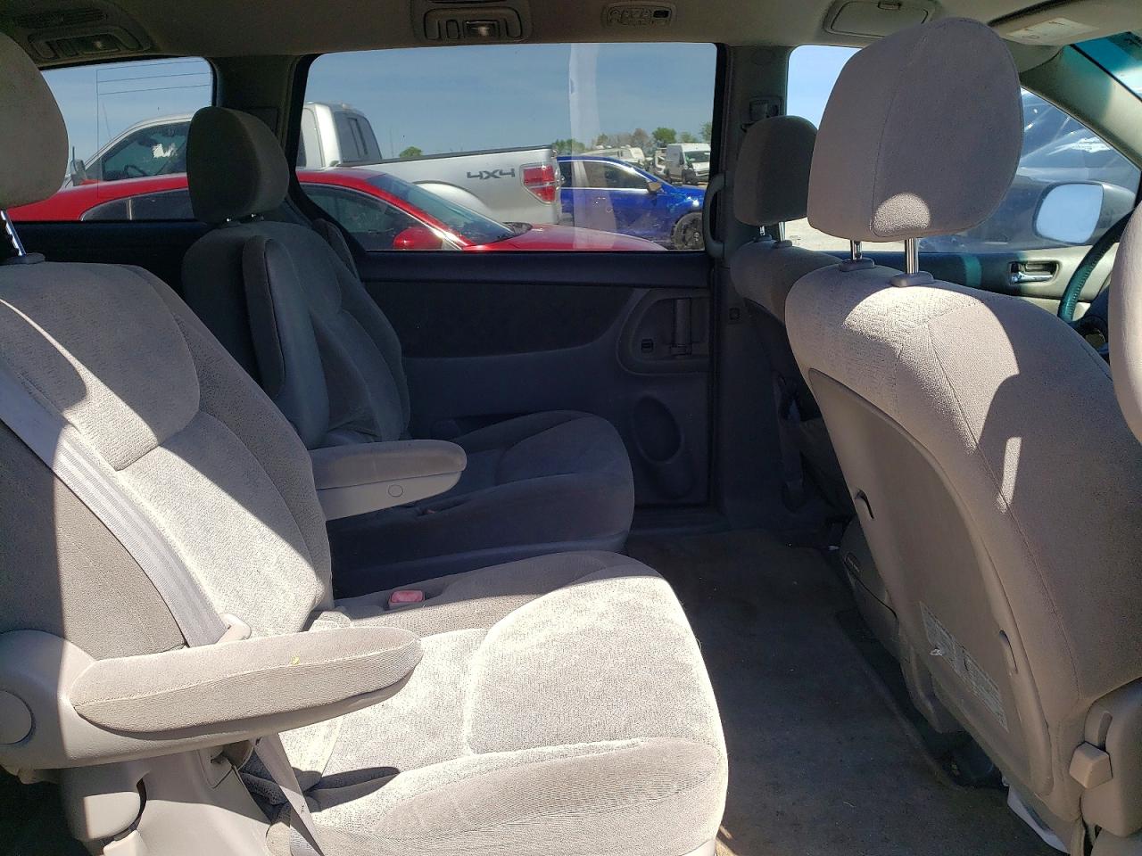 Toyota Sienna Xle 7 Passenger