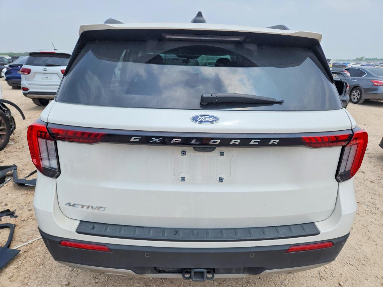 Ford Explorer Active