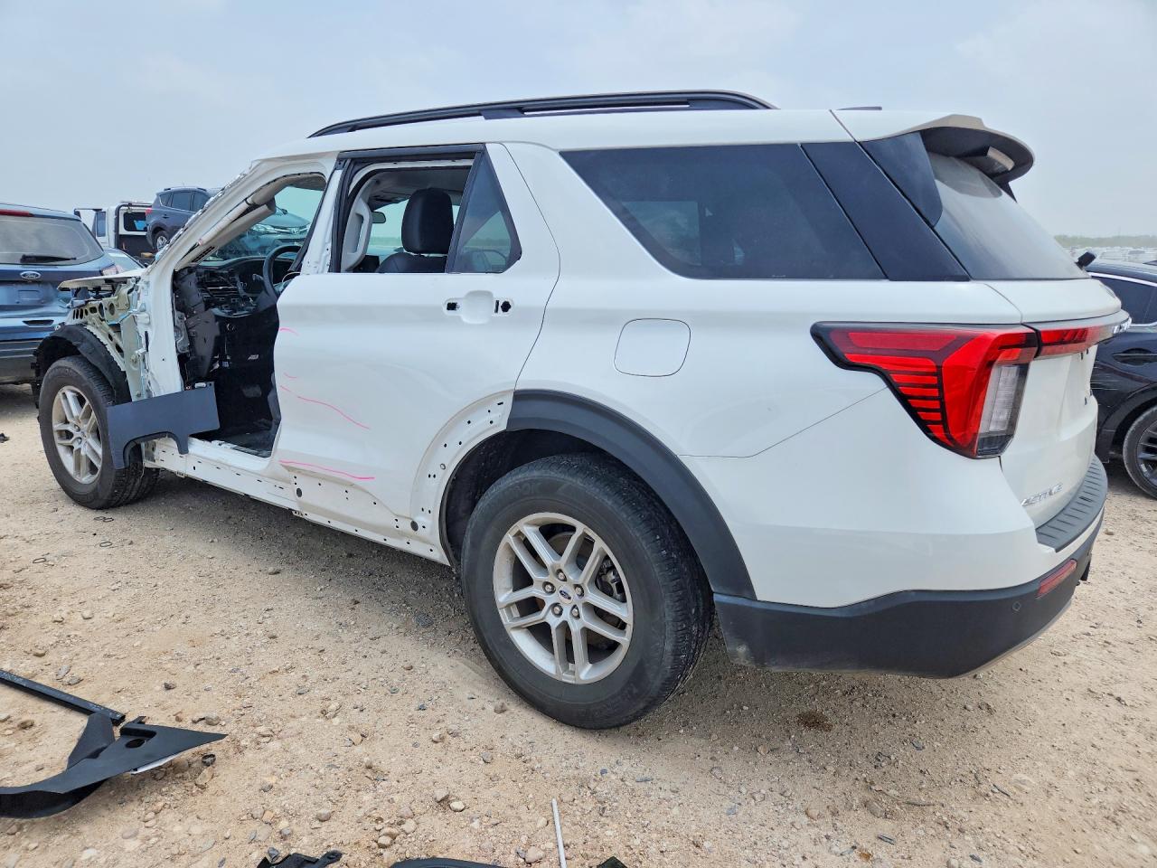 Ford Explorer Active