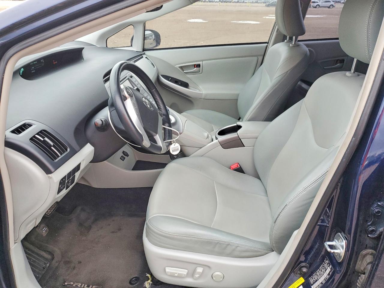 Toyota Prius Four