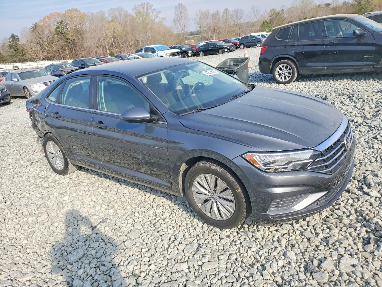 Volkswagen Jetta S