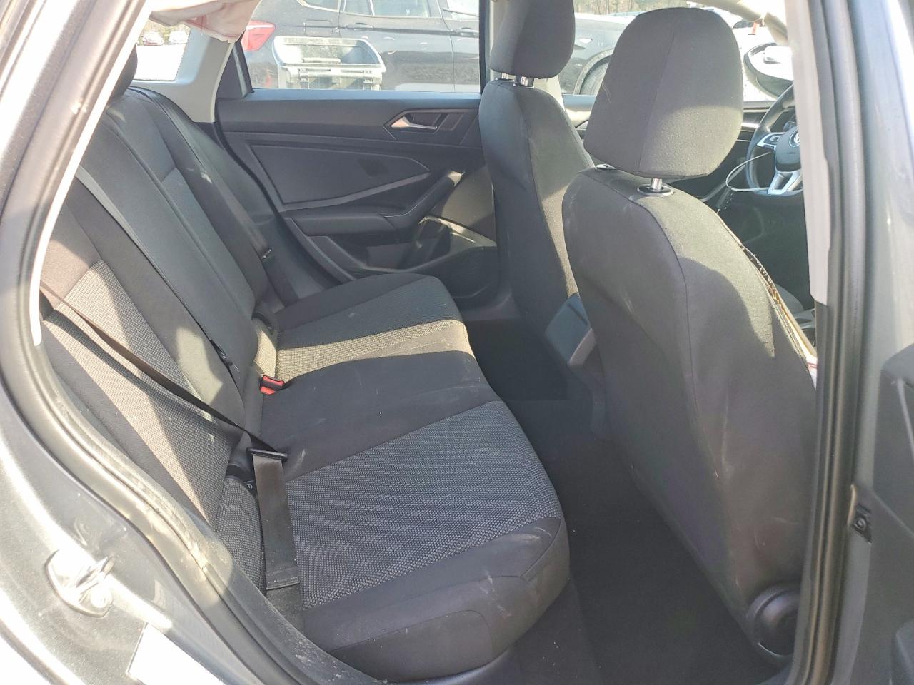 Volkswagen Jetta S