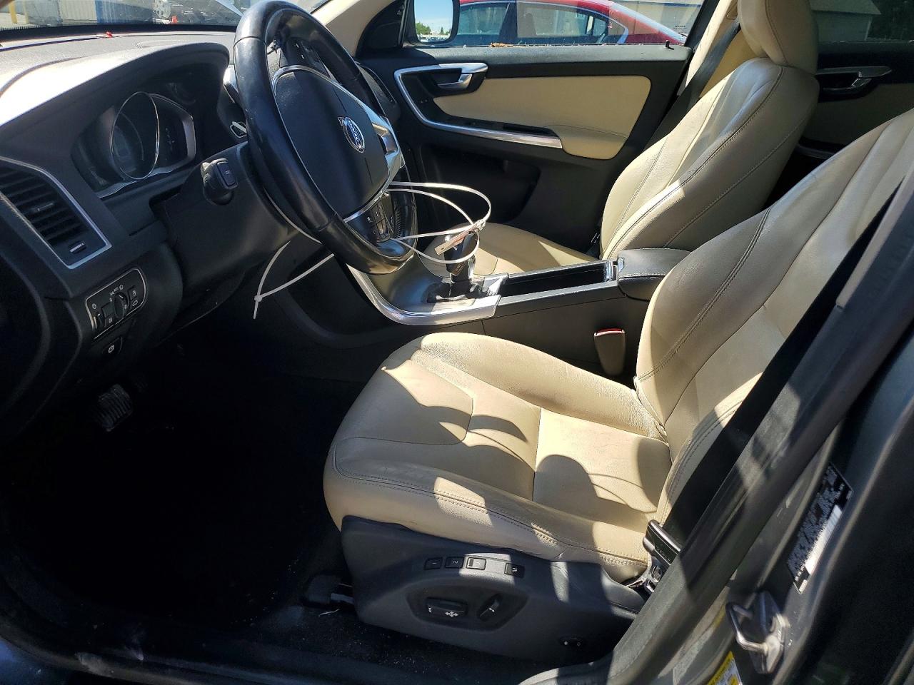 Volvo XC60 T5 Platinum